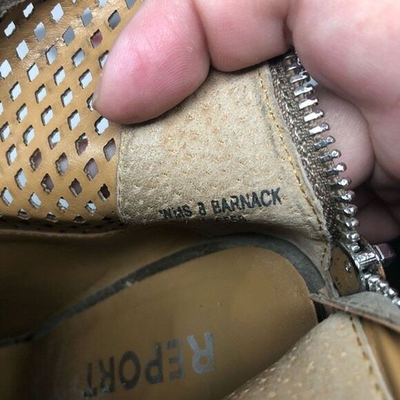 Report taupe perforated open toe wedge booties size 8 western women's shoes - Picture 5 of 8